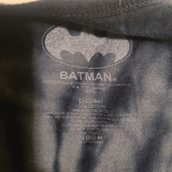 🏷3/$15🏷 Batman Tank Top - Large - Picture 2 of 2